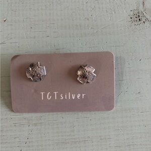 TCT Silver Cross Stud Earrings flower stamped